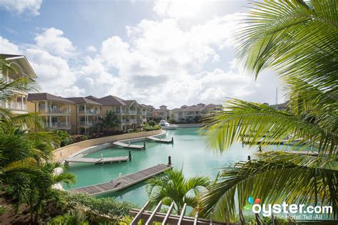 The Landing Resort & Spa .